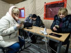 Киевлян предупреждают об отсутствии тепла в полутора сотнях домов: адреса пунктов обогрева