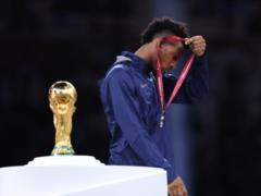 The French Football Federation to sue the authors of the racist additions about the engravings of the choice
