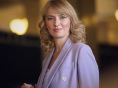 The head of the presidential party apologized to the military, with whom she argued the day before