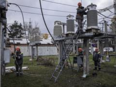 В Киеве и центральных областях ситуация с электроснабжением остается сложной
