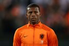 Wijnaldum can easily turn around to train