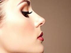 The surgeon named three ways to shape the shape of the nose without a scalpel