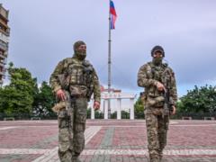 Чтобы выйти из оккупированной части Запорожской области людей заставляют уходить пешком 15 километров