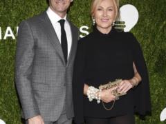 Hugh Jackman and his 67-year-old wife staged incendiary dances around the Christmas tree