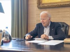 Президент США подписал оборонный госбюджет-2023, предусматривающий $800 млн для Украины