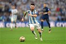 Messi, Holland and Mbappe are among the ten best football players of 2022 for the Sport version