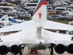 Бомбардировщики Ту-160 и Ту-22М3 из  заготовок  СССР: Москва хочет воспользоваться старыми запасами