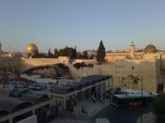 Washington looks with concern to the future of Israel s relations with the Palestinian Authority