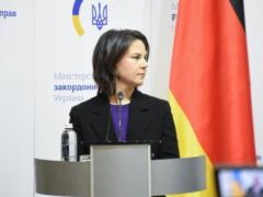 Если бы Путин хотел мира, он вернул бы своих солдат домой – Бербок