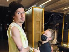 POSITIFF showed a new patriotic tattoo dedicated to the blackout in Ukraine