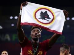 Arsenal came to Manchester United in the fight for Abraham