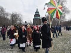 Christmas celebration took place at the National Museum of Folk Architecture and Life: photo report