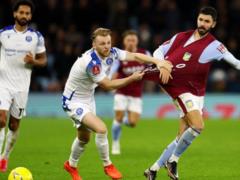 English Cup: Aston Villa lost to modest Stevenage, Leeds could not save Cardiff