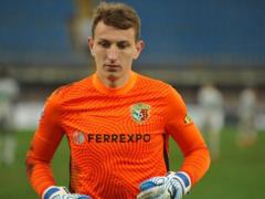 Shakhtar want to transfer Vorskla goalkeeper for a large sum - media