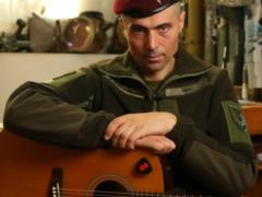 Actor Dmitry Linartovich was seriously wounded in the battles for Soledar