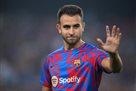 Eric Garcia does not want to leave Barcelona - to blame Arsenal