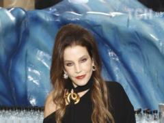 At the 54th river, the only daughter of Elvis Presley and Michael Jackson s ex-squad Lisa Maria died