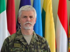 Президентские выборы в Чехии: по результатам первого тура лидирует генерал Петр Павел