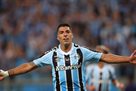 Suarez needed more than one half for a hat-trick in his debut match for Gremio
