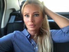 Ukrainian woman loaded a plate at Russian TV presenter Dana Borisova