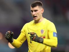 Ноттінгем Форест та Вільярреал хочуть підписати Ліваковича