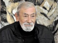 Vakhtang Kikabidze said goodbye in Georgia: the coffin with the actor was decorated with the Ukrainian flag