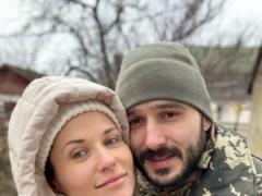 Наталка Денисенко рассказала, как выдерживает разлуку с мужем, который служит в ВСУ:  Так живут тысячи 