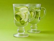 Исследователи выявили опасность потребления большого количества воды