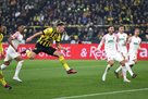 Borussia Dortmund beat Augsburg in divine match