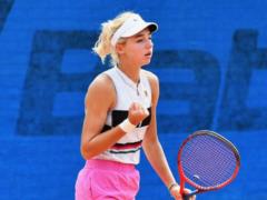 18-летняя украинка обыграла россиянку в финале теннисного турнира в Турции