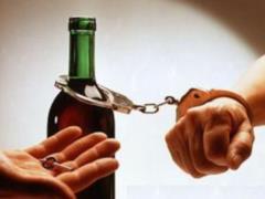 Small doses of alcohol may provoke cardiomyopathy