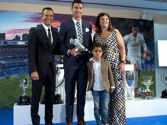 Becoming an ultimatum to Ronaldo, which is a call for separation from an agent