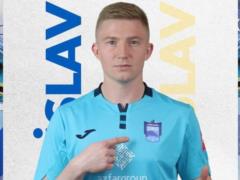 Officially: Kulach is the engraver of the Azerbaijani Ziri