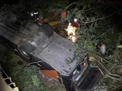 В Бразилии упал с моста автобус с футбольной командой: есть погибшие и раненые