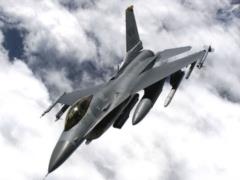 США не будут передавать Украине истребители F-16 – Байден