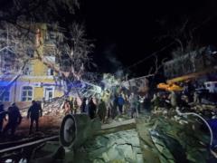 Up to 10 people can be under the rubble of a house in Kramatorsk, three people were found dead