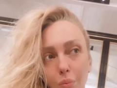 Оля Полякова со слезами на глазах рассказала об исчезновении любимой собаки:  Мы уже простились с ней 