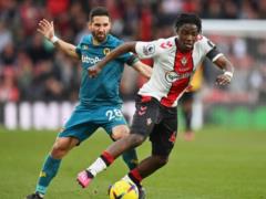 Premier League. Heroic victory and comeback of Wolverhampton in the minority, Solomon and Willian brought victory to Fulgham