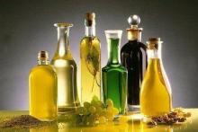 Nutmeg, mint, neroli: properties of essential oils