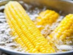 The nutritionist named the head of the nebezpeku corn