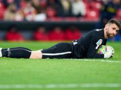 Simon does not want to leave Atletik after the end of the season