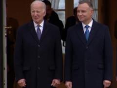 Байден прибыл в Варшаву и встретился с Дудой