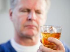 Can alcohol cause dementia: scientists answer