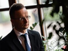 Венгрия находится не в той позиции, чтобы диктовать условия мирных переговоров для Украины — МИД