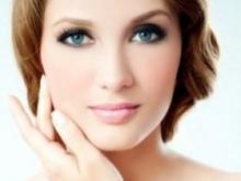 Therapeutic cosmetics for seborrhea, seborrheic dermatitis and acne