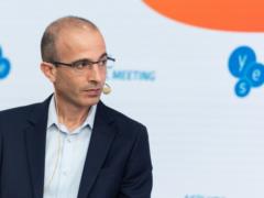 Харари пригрозил покинуть Израиль, если власть не прекратит уничтожать демократию в стране