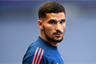 Auar, having asked a bit about his passage to Eintracht