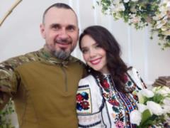 Oleg Sentsov s wife with her newborn son returned to Ukraine and touched the photo