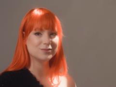 Pregnant Svetlana Tarabarova danced with her children in an encouraging video for a new song