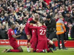 Liverpool inflicted a humiliating defeat on Manchester United in the central match of the Premier League tour